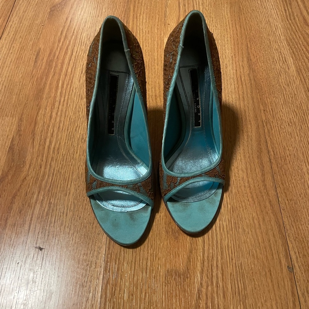 Chinese Laundry Elegant Blue and Brown Women's Peep Toe Heels